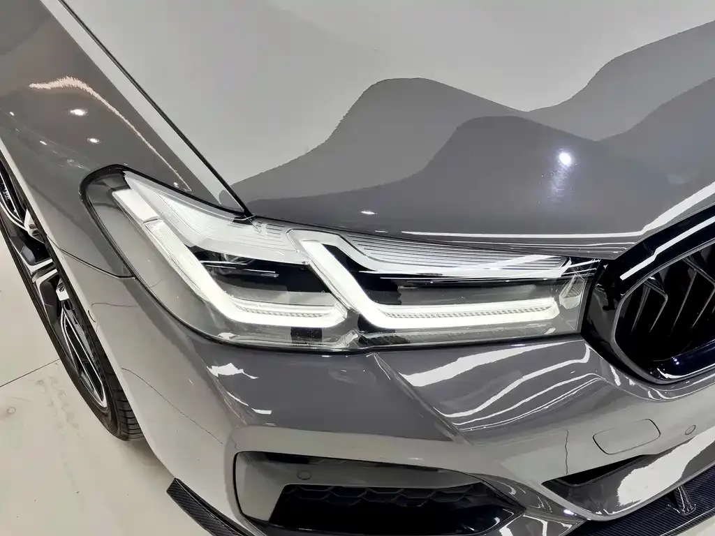 BMW 5 Series (Import) — фото 10