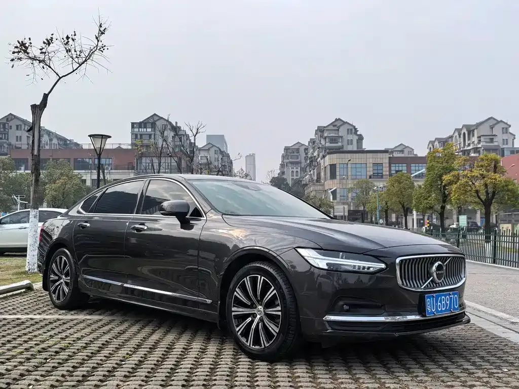 Volvo S90 — фото 6