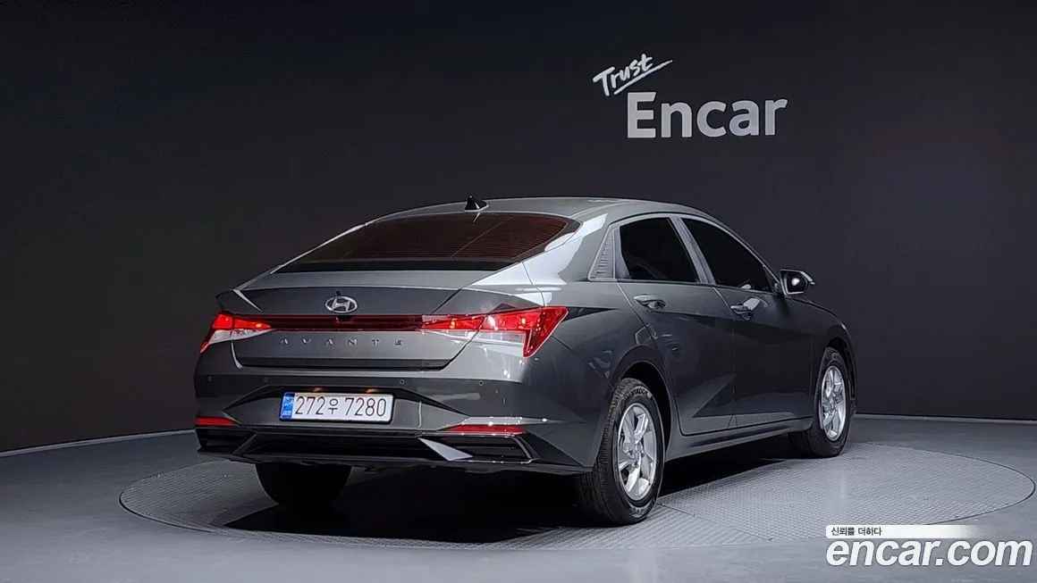 Hyundai AVANTE — фото 2