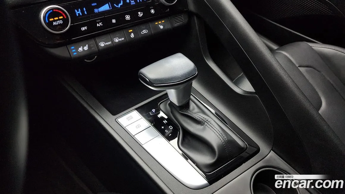 Hyundai AVANTE — фото 8