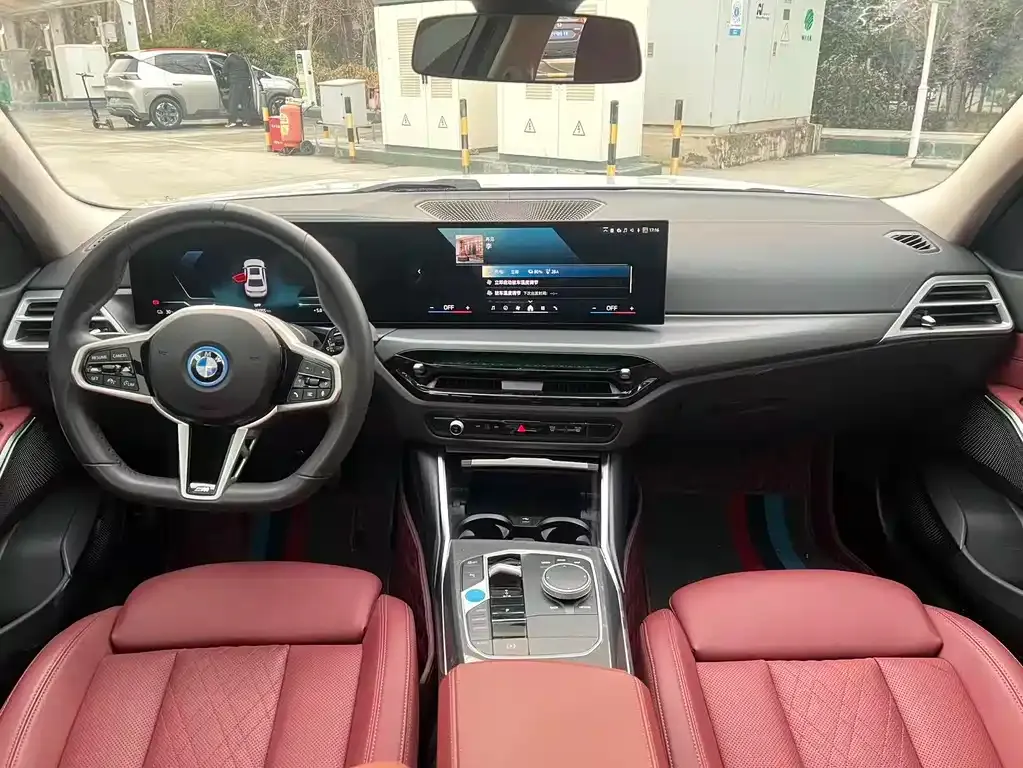 BMW i3 — фото 8