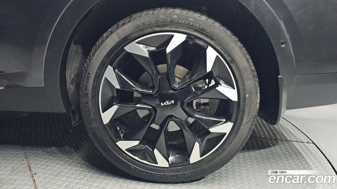 Kia Sorento — фото 4