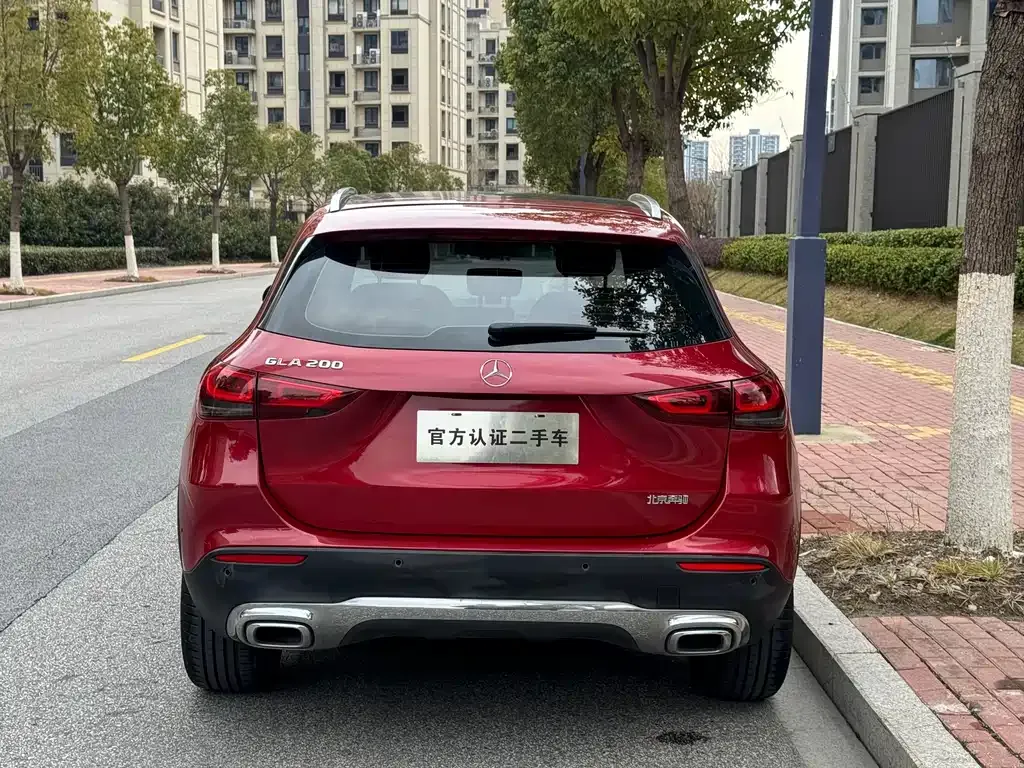 Mercedes-Benz GLA — фото 8