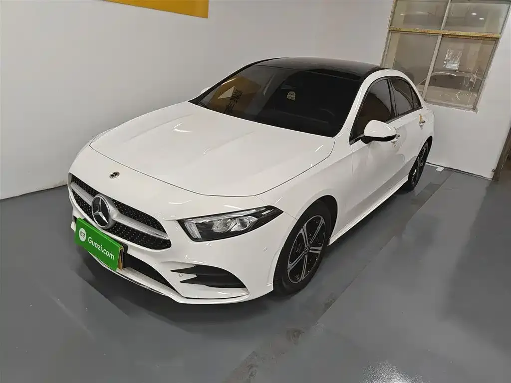 Mercedes-Benz A-Class — фото 1