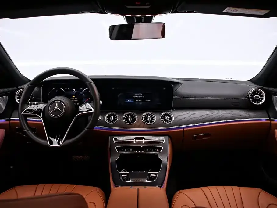 Mercedes-Benz CLS — фото 2
