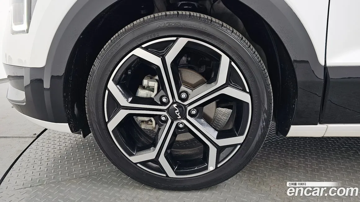 Kia Niro — фото 6