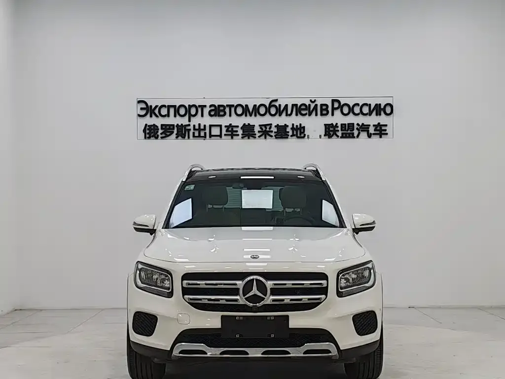 Mercedes-Benz GLB — фото 2