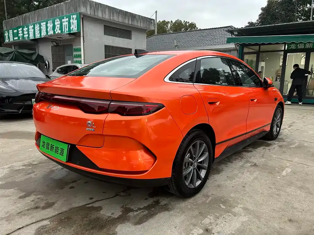 BYD Qin L — фото 3