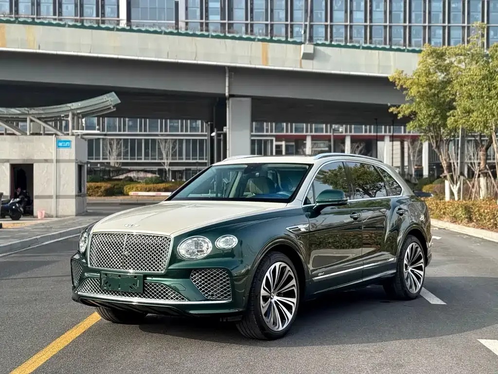 Bentley Bentayga PHEV — фото 8