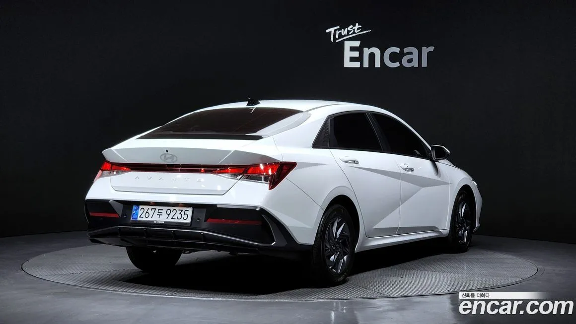Hyundai AVANTE — фото 6