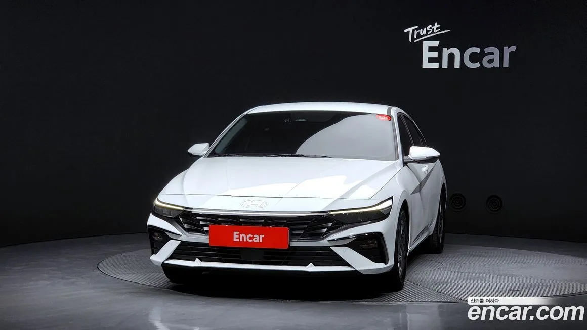 Hyundai AVANTE — фото 8