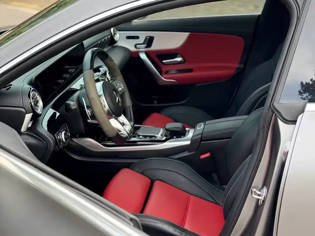 Mercedes-Benz CLA AMG — фото 3