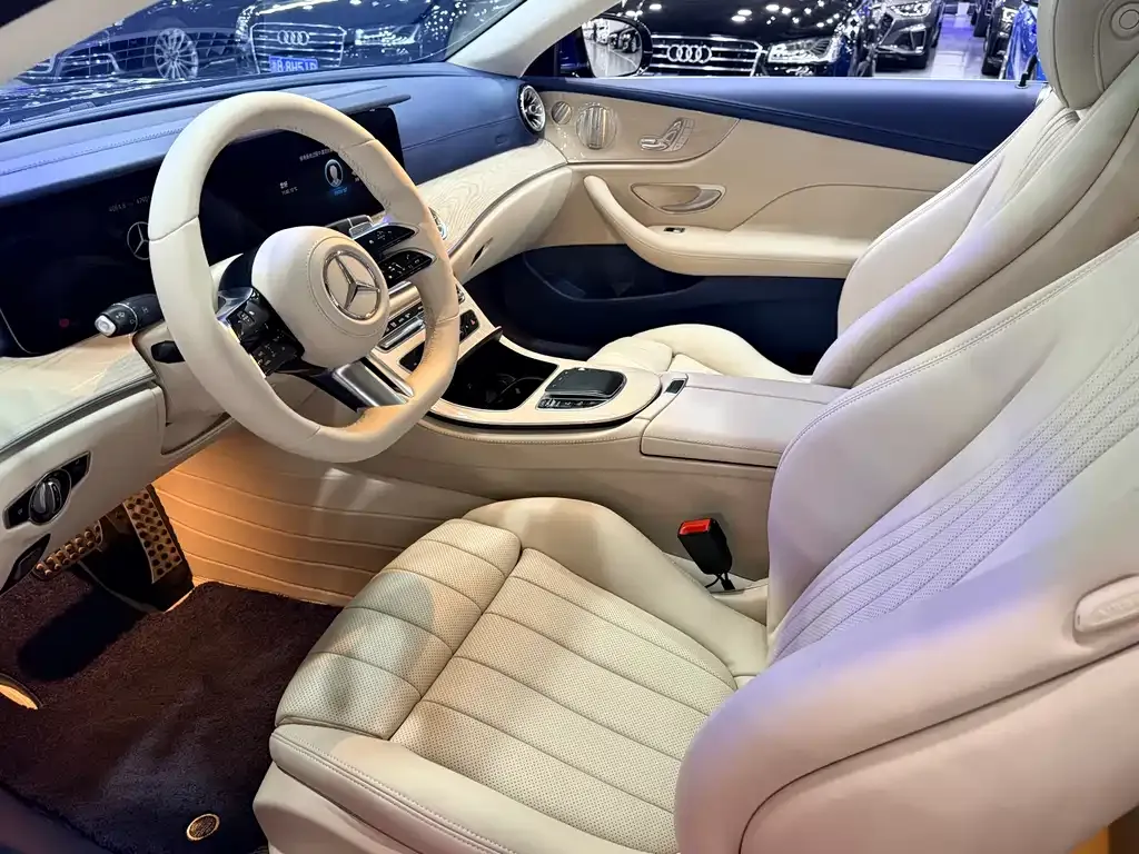 Mercedes-Benz E-Class (Import) — фото 3