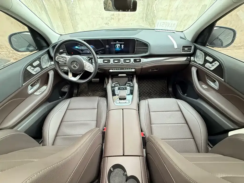 Mercedes-Benz GLS — фото 7