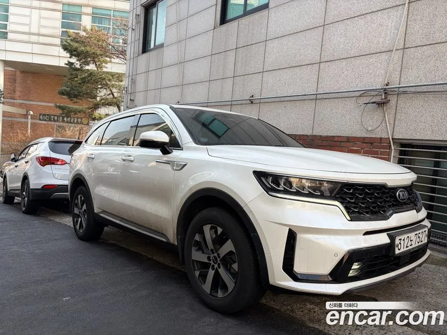 Kia Sorento — фото 7