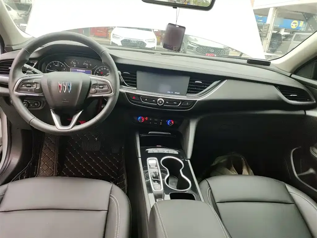 Buick Regal — фото 2