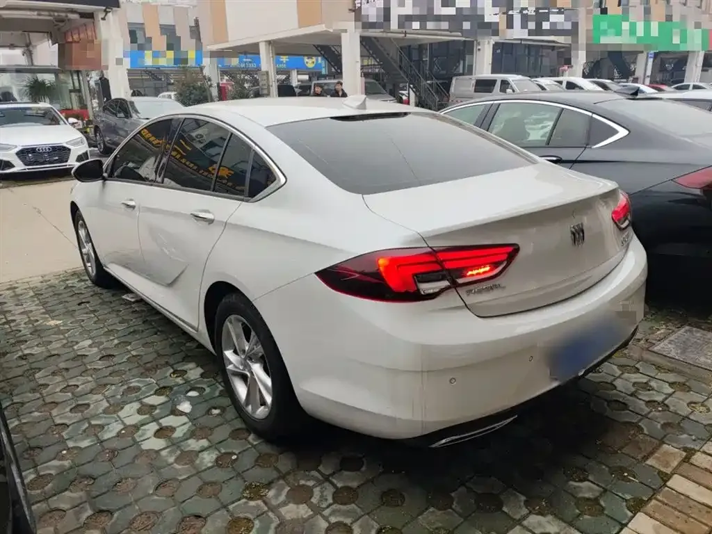 Buick Regal — фото 9