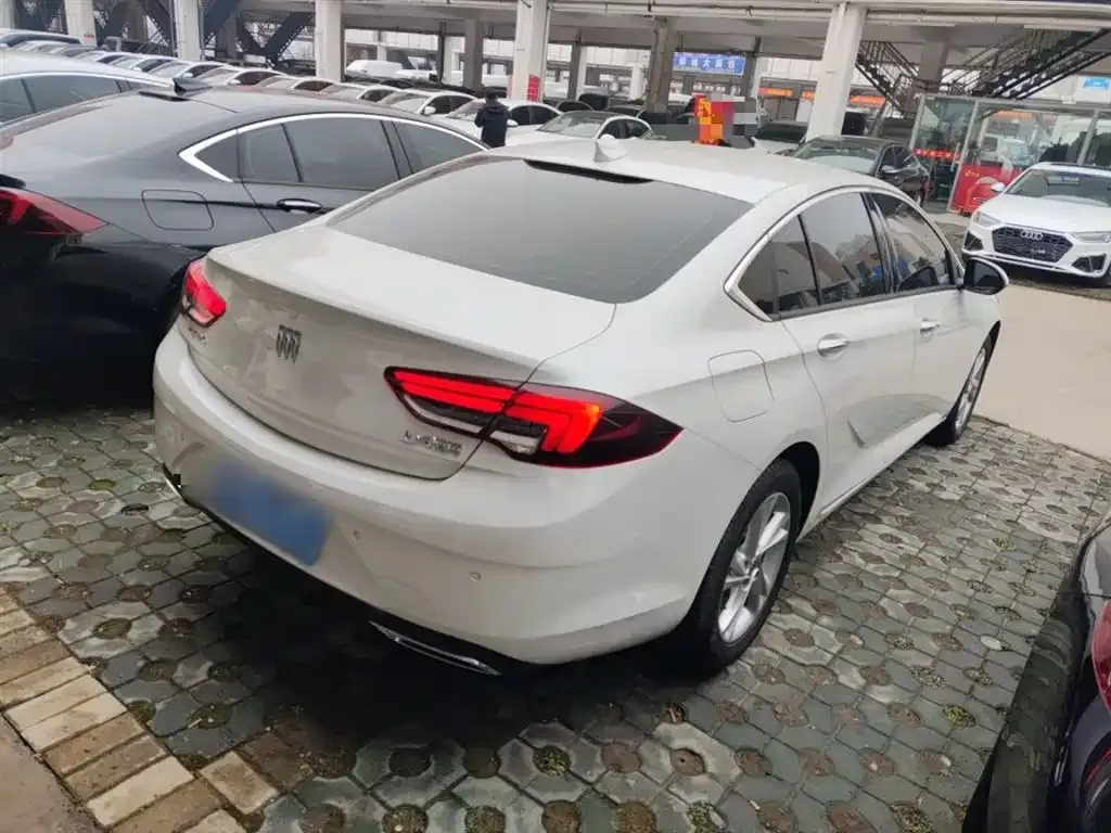 Buick Regal — фото 5