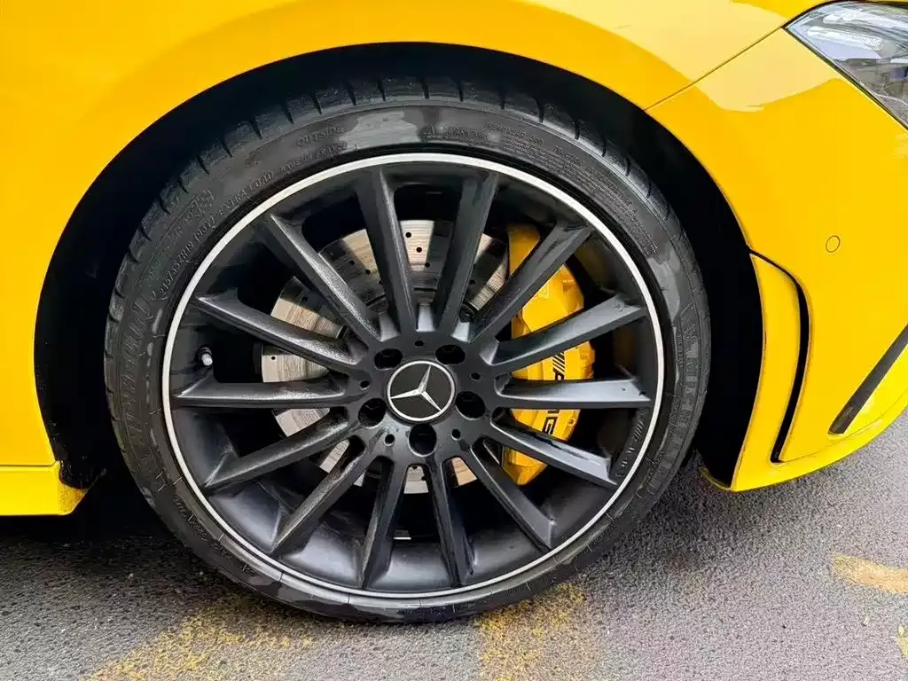 Mercedes-Benz CLA AMG — фото 3