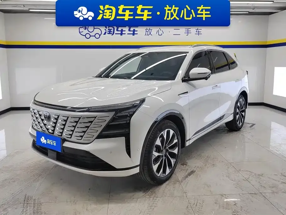 Changan CS75PLUS — фото 1