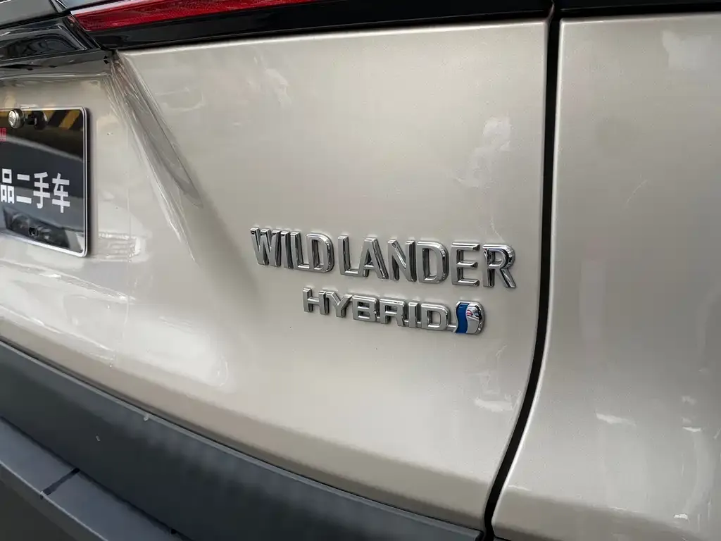 Toyota Wildlander — фото 2