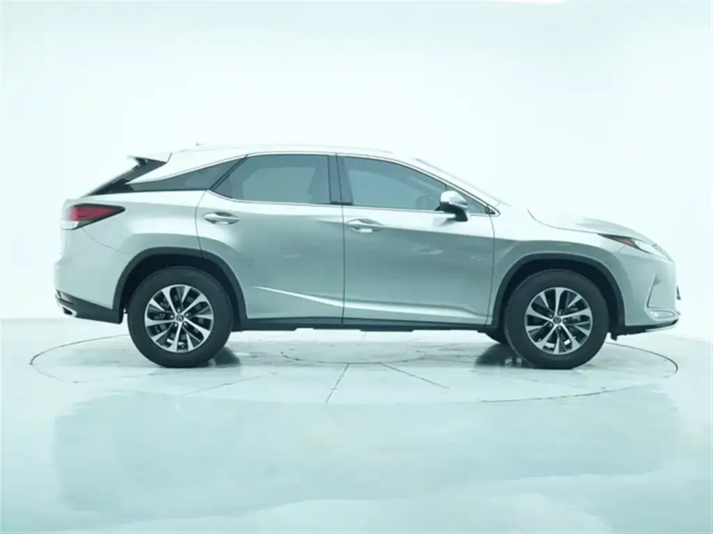 Lexus RX — фото 5