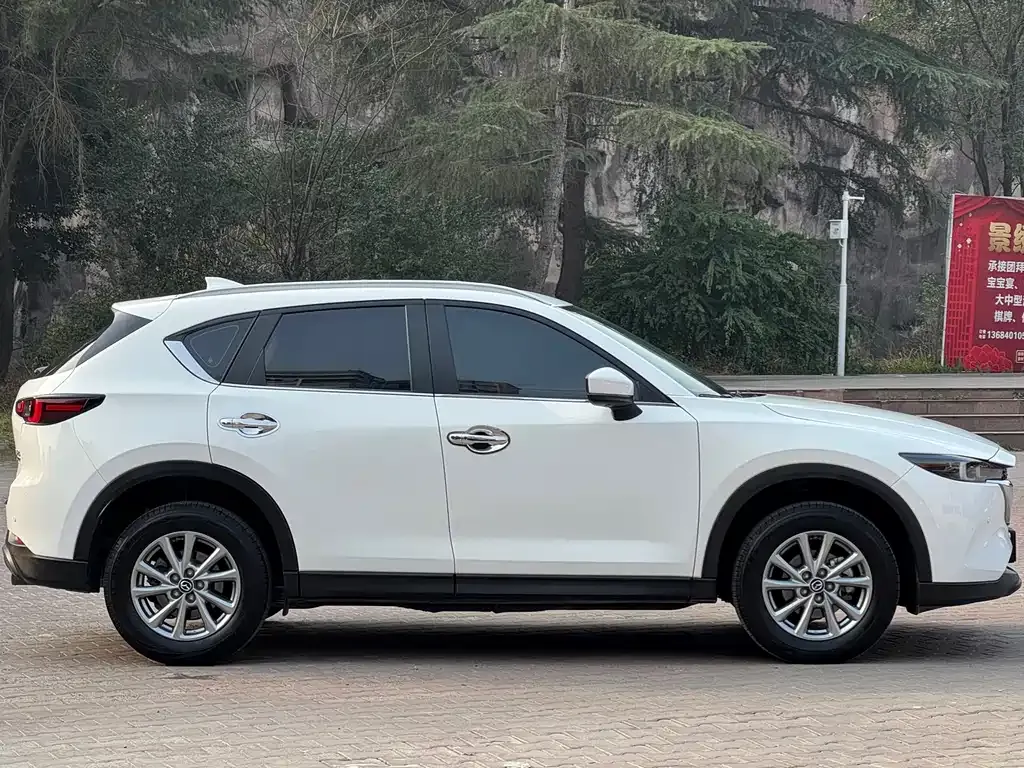 Mazda CX-5 — фото 10