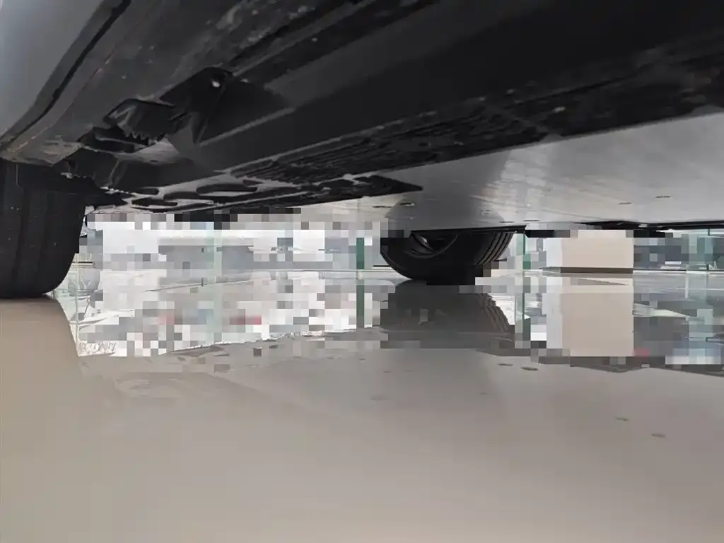 Mercedes-Benz EQA — фото 10