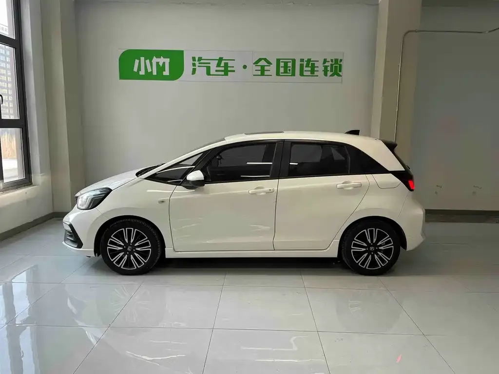 Honda Fit — фото 4
