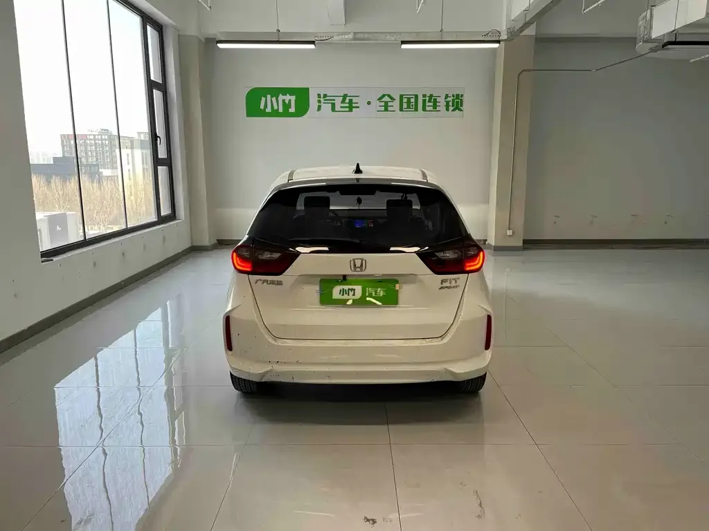 Honda Fit — фото 3
