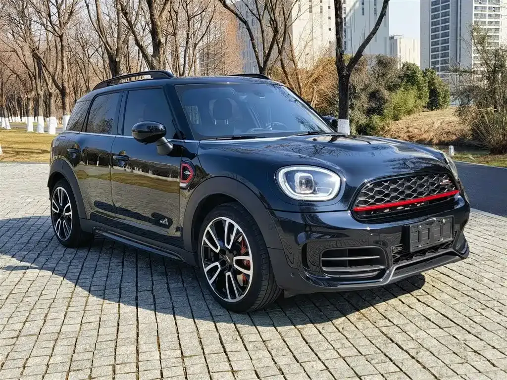MINI Countryman JCW — фото 9