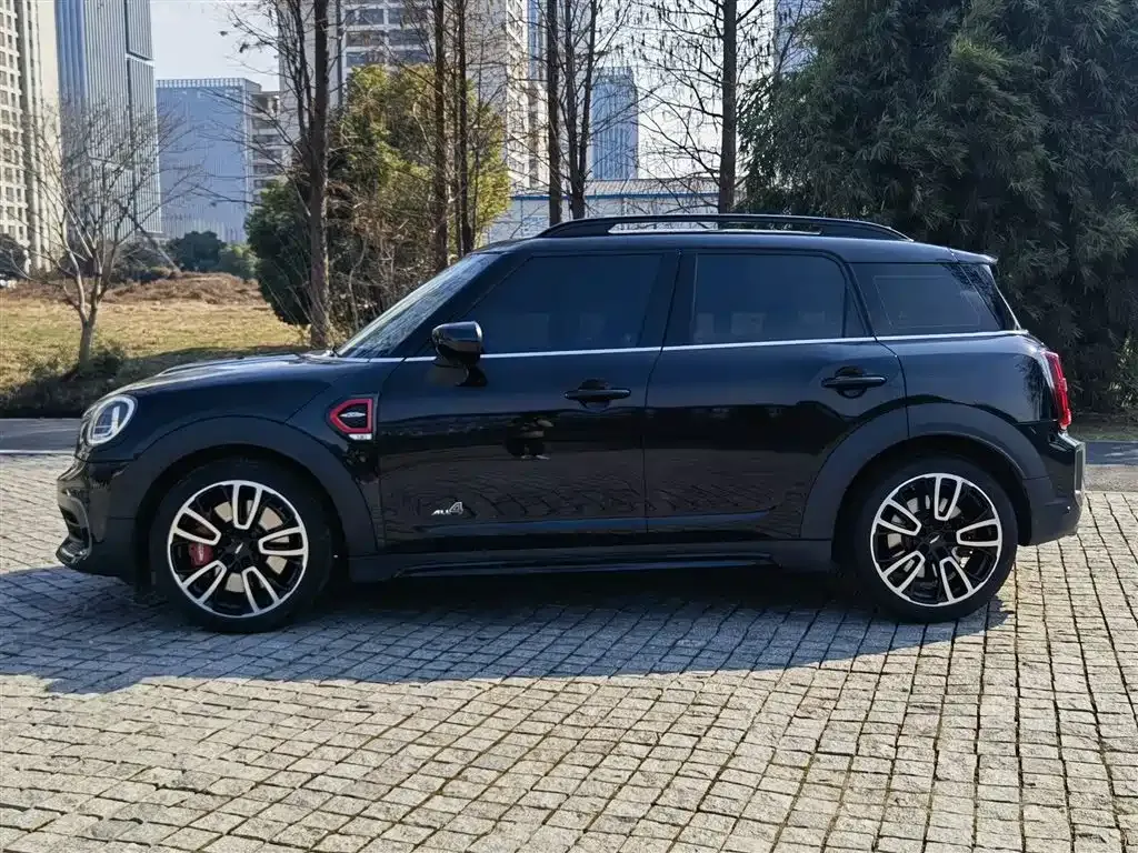 MINI Countryman JCW — фото 4