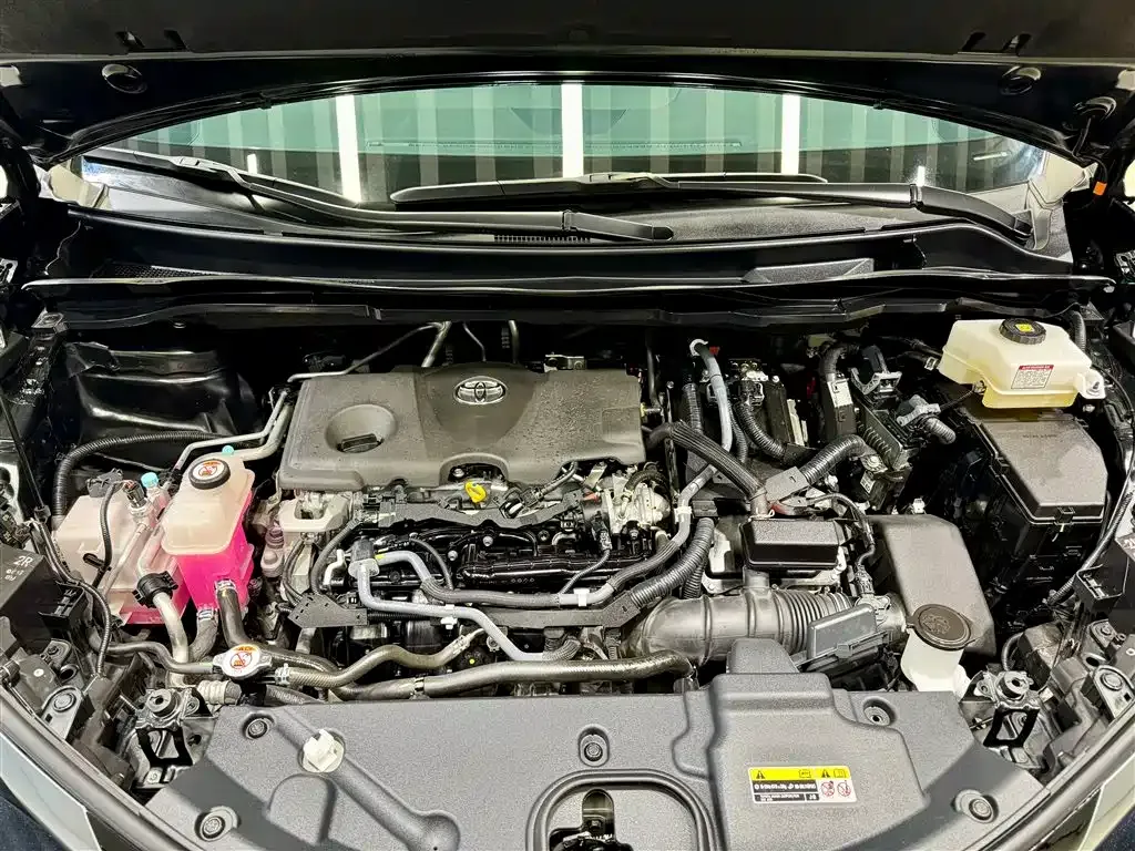 Toyota Granvia — фото 9