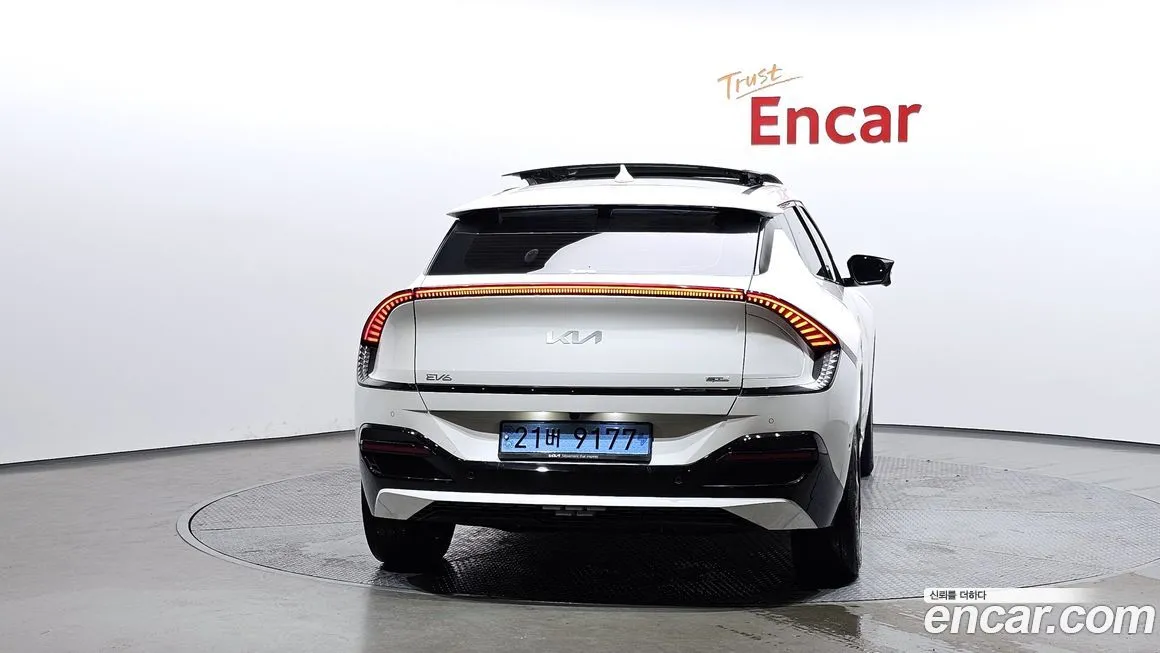 Kia EV6 — фото 3