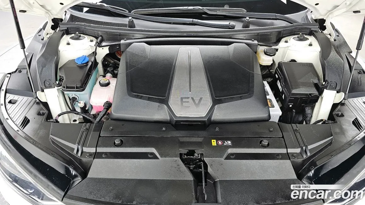 Kia EV6 — фото 9