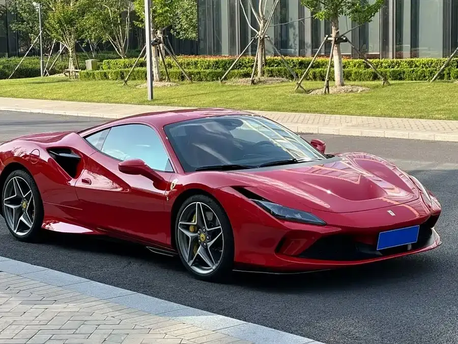 Ferrari F8 — фото 5