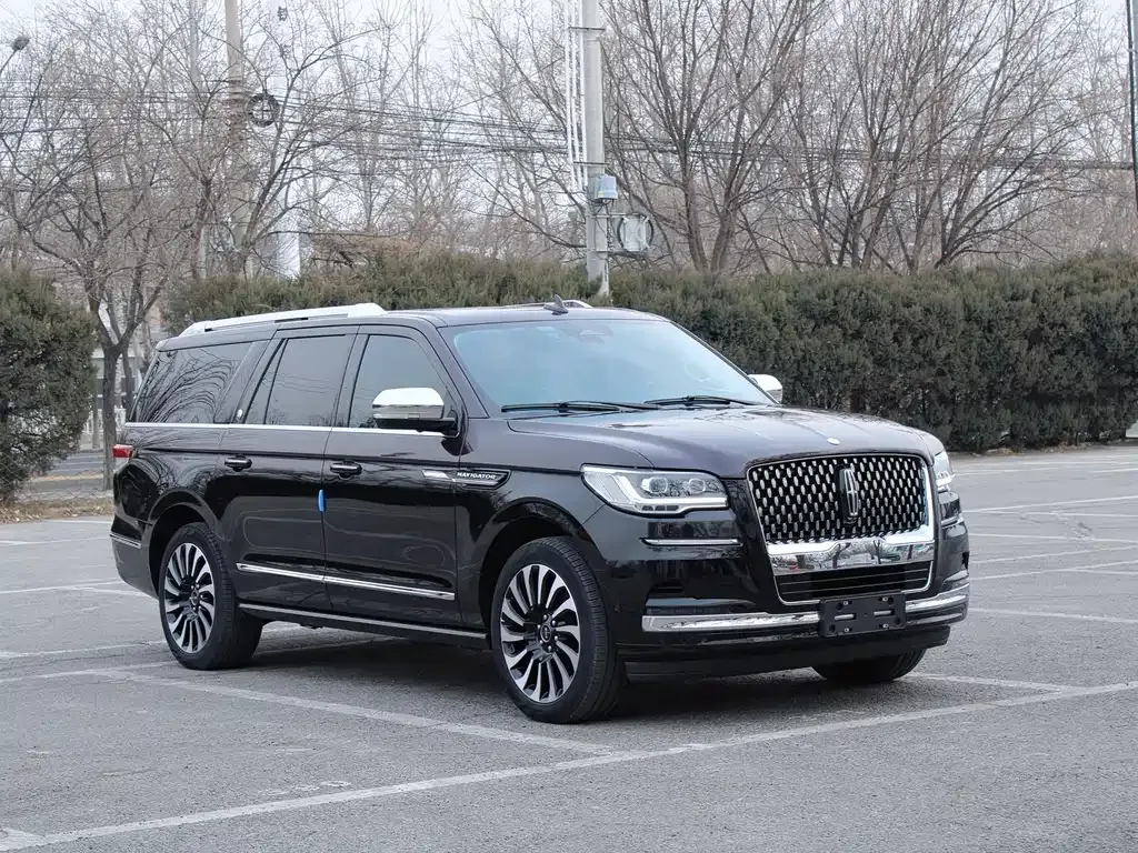 Lincoln Navigator One — фото 9