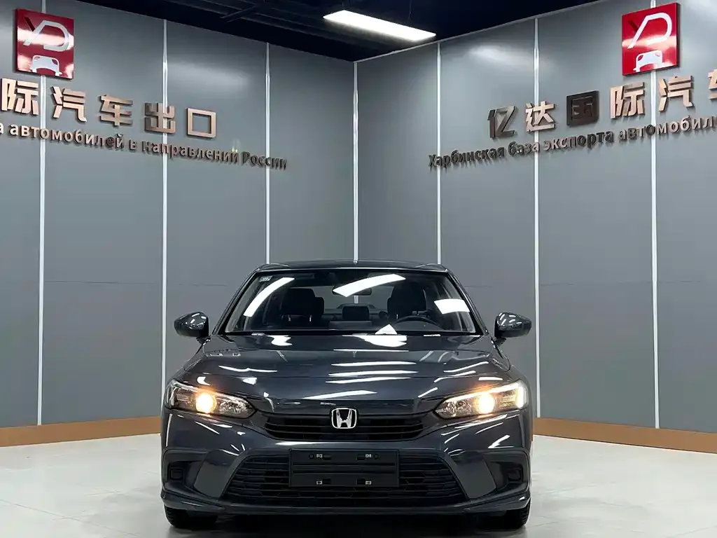 Honda Civic — фото 4