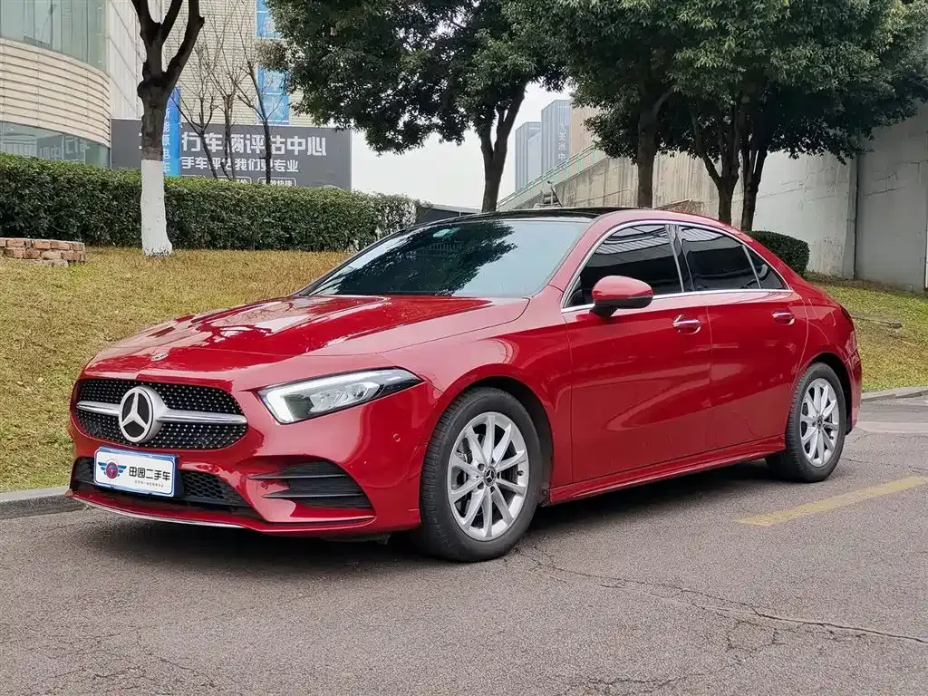 Mercedes-Benz A-Class — фото 1