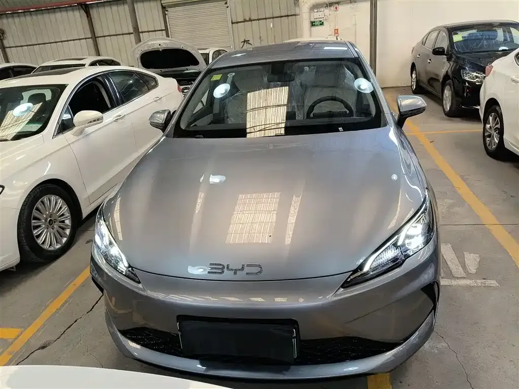 BYD Seal 05 DM-i — фото 4