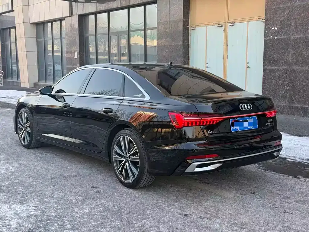 Audi A6L — фото 4