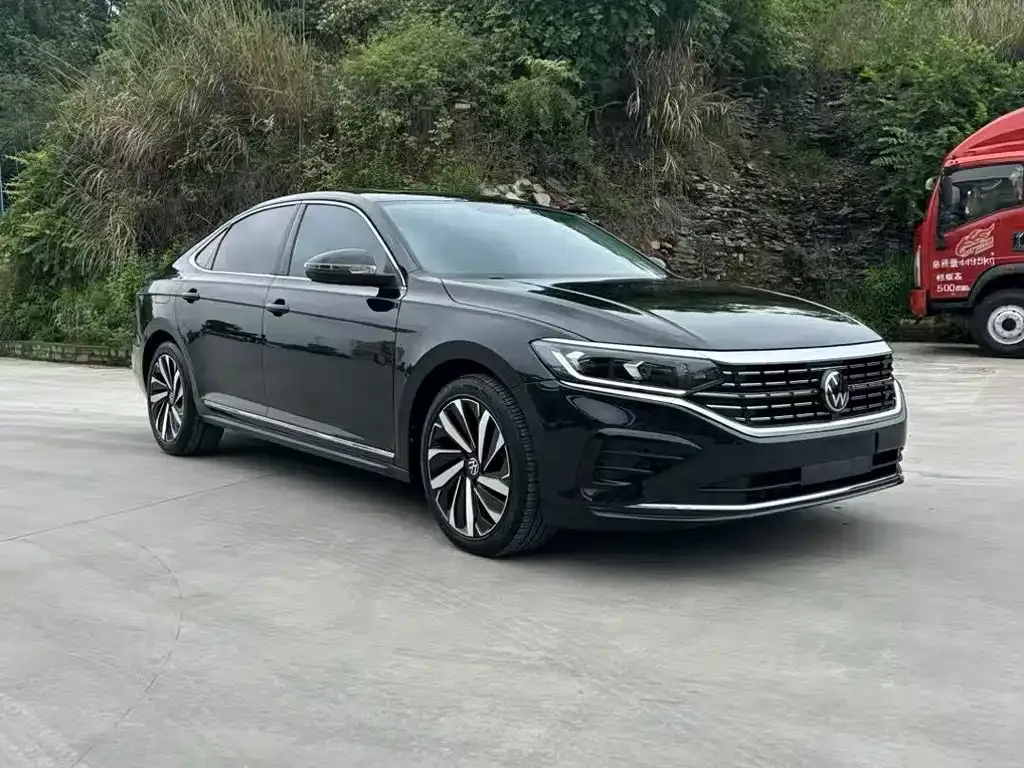 Volkswagen Passat — фото 5