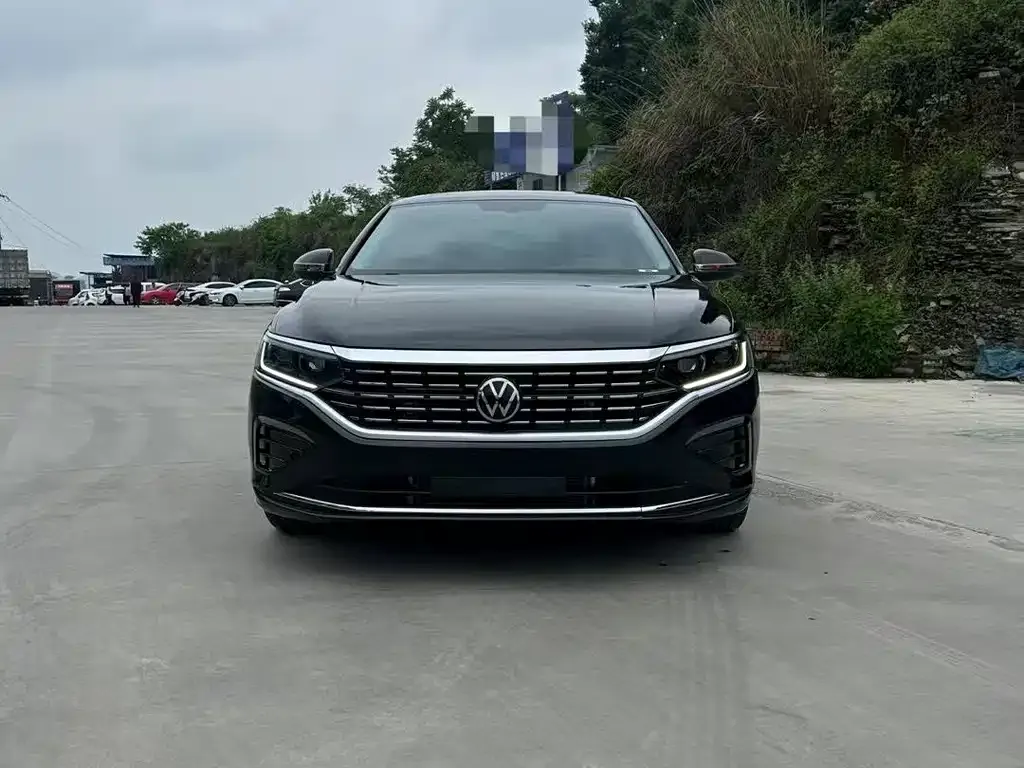 Volkswagen Passat — фото 4