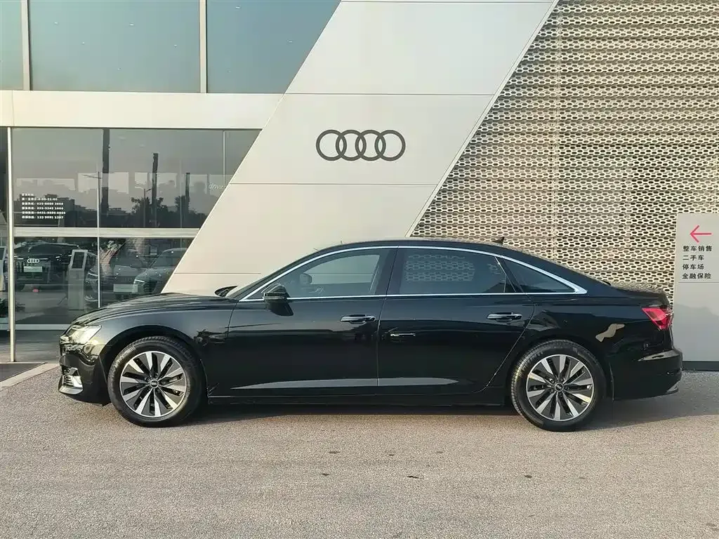 Audi A6L — фото 5