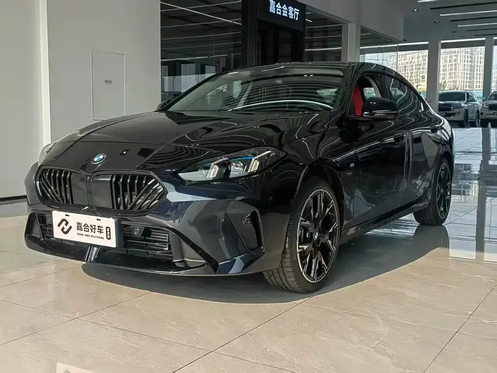 BMW 2 Series — фото 1