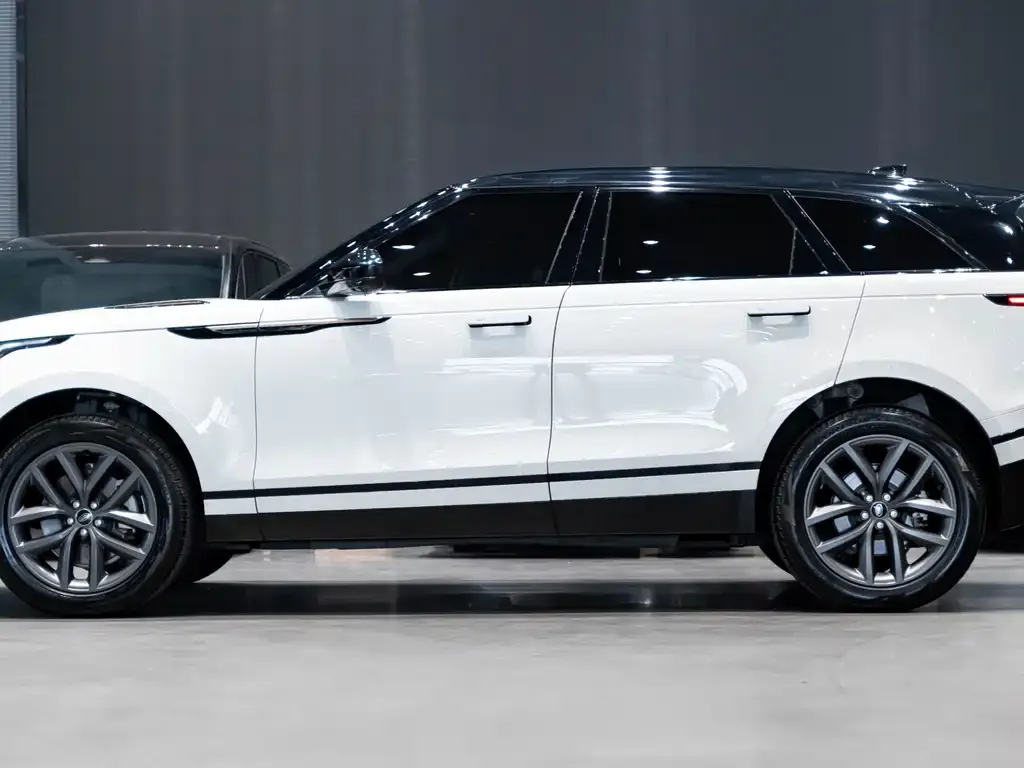 Land Rover Velar — фото 7