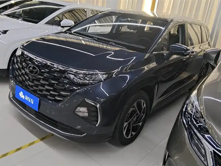 Hyundai Custo — фото 1