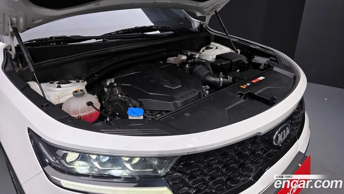 Kia Sorento — фото 7