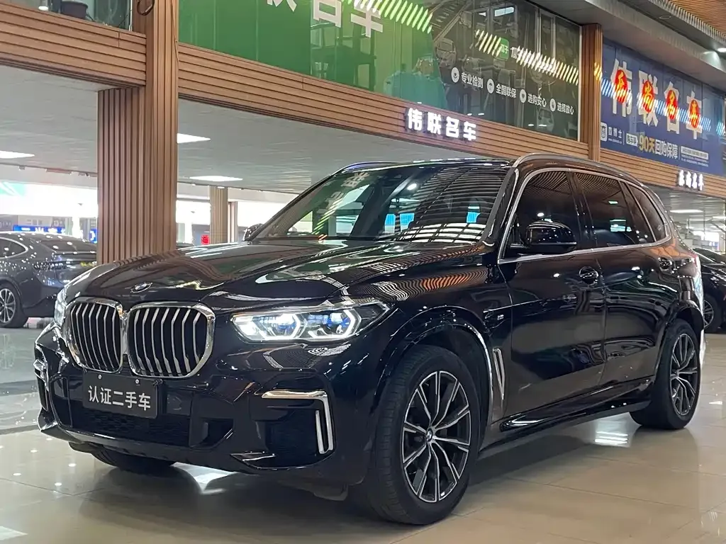 BMW X5 — фото 1