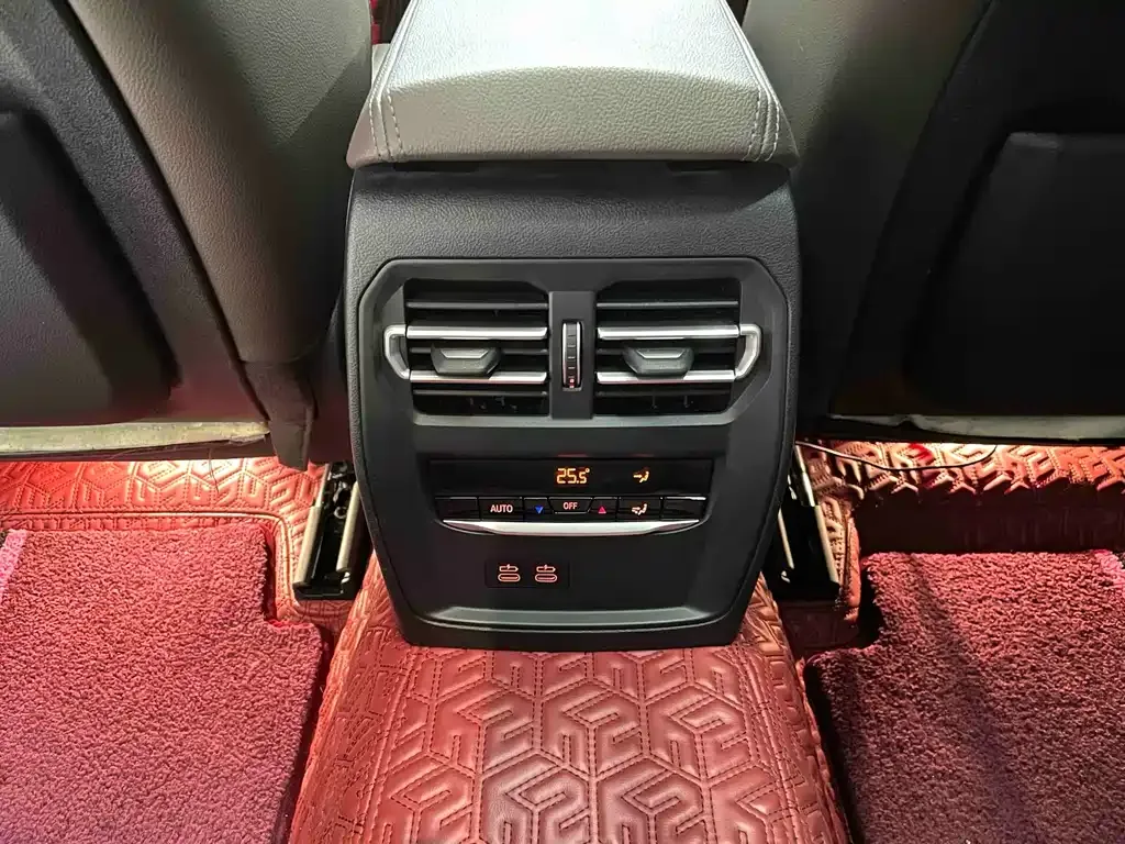 BMW 3 Series — фото 10